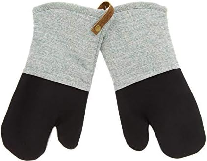 Cuisinart Chambray Neoprene Oven Mitts, 2pk - Non-Slip Heat Resistant Oven Gloves with Premium Insulation, Protect Hands and Surfaces-Ideal Kitchen Set with Faux Leather Loop-Green