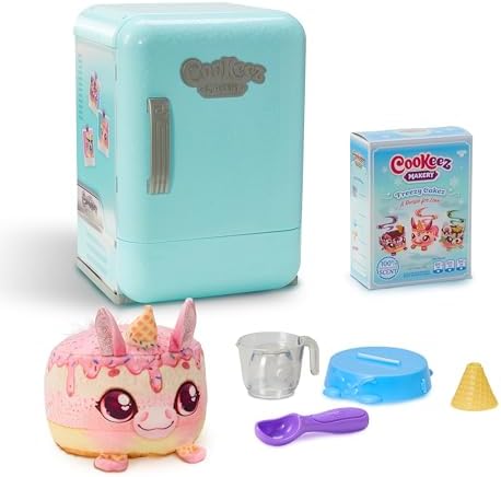 Freezy Cakez. Mix & Decorate Your Plush Best Friend! Place Your Cake Mix in The Freeze and Be Amazed When A Scented, Shivering, Interactive Plush Friend Comes Out. Styles May Vary