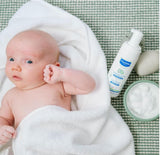 Mustela Newborn Arrival Gift Set - Baby Skincare & Bath Time Essentials - Natural & Plant Based - 5 Items Set