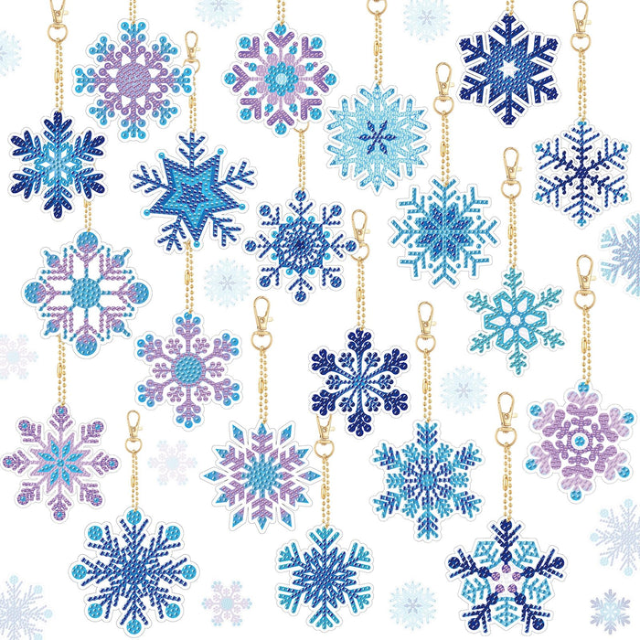 Tondiamo 20 Pcs Christmas Diamond Painting Keychain Kits 5D DIY Diamond Art Pendants Double Sided Snowflake Hanging Diamond Painting Key Chains for Christmas Party Decoration Kids DIY Ornaments