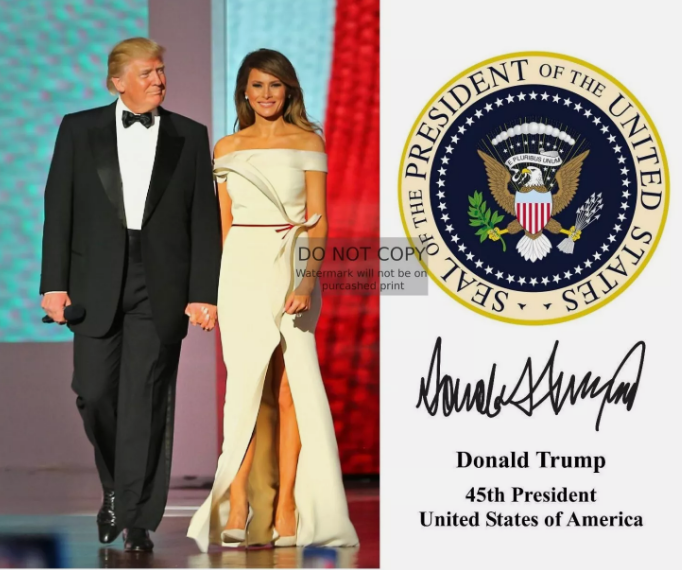 PRESIDENT DONALD TRUMP & MELANIA TRUMP PRESIDENTIAL SEAL & AUTOGRAPH 8X10 PHOTO