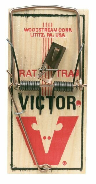 VICTOR M210 Metal Pedal Wood Snap Rat Trap